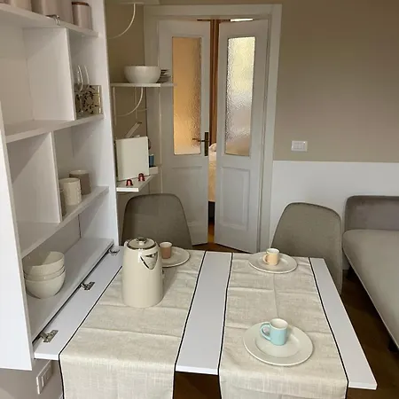 Un Piccolo Rifugio D'elite Apartamento Bérgamo